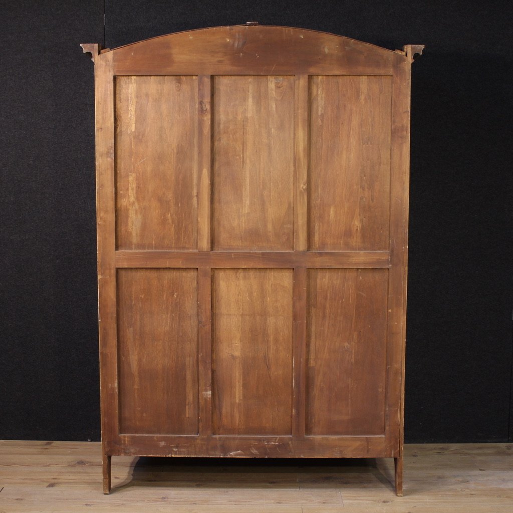 Small Lacquered, Gilded And Painted Piedmontese Wardrobe From The 20th Century-photo-5