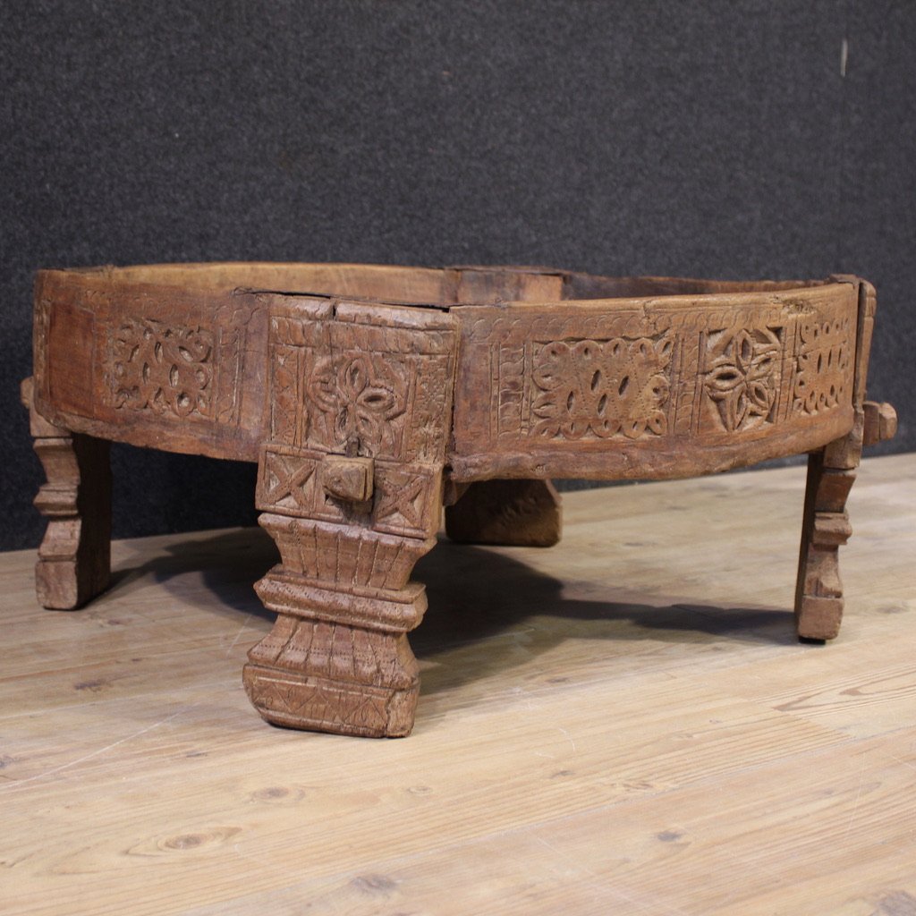 20th Century Indian Coffee Table-photo-4