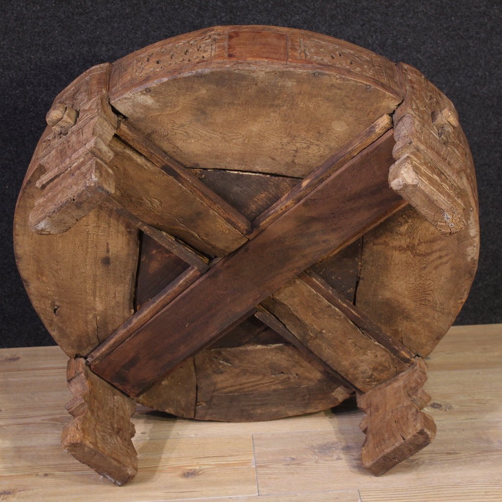 20th Century Indian Coffee Table-photo-6