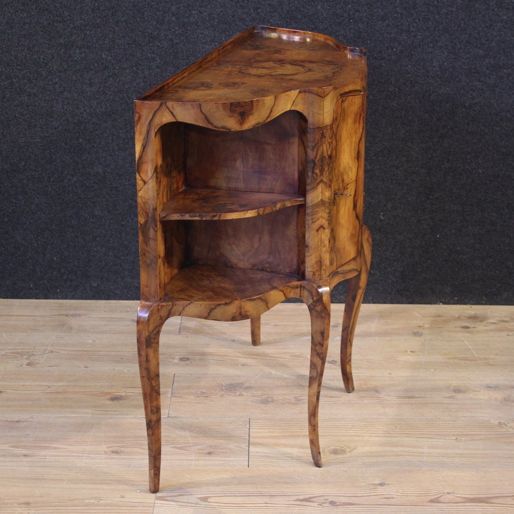 Small Venetian Sideboard From The 20th Century-photo-8