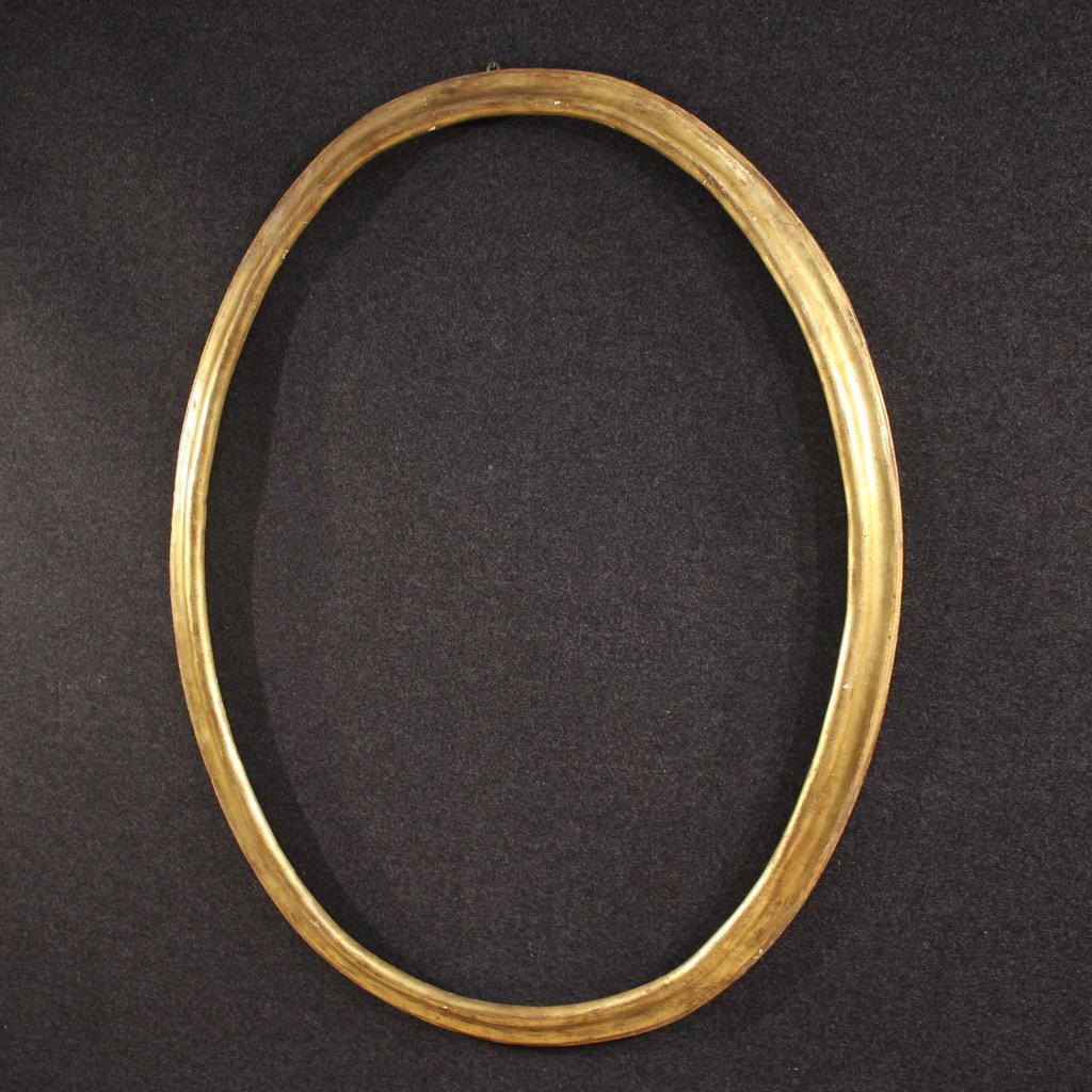19th Century Italian Oval Gilded Frame-photo-3