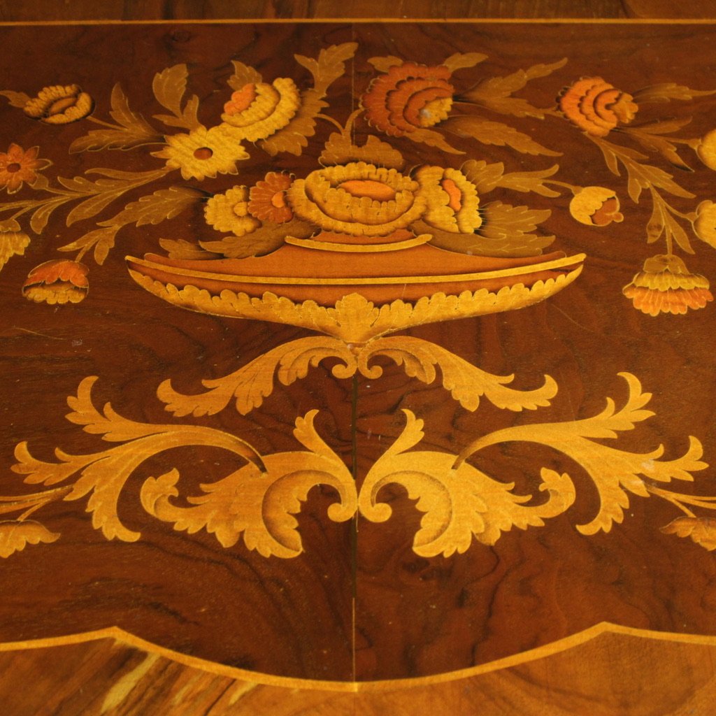 20th Century Dutch Inlaid Commode-photo-8