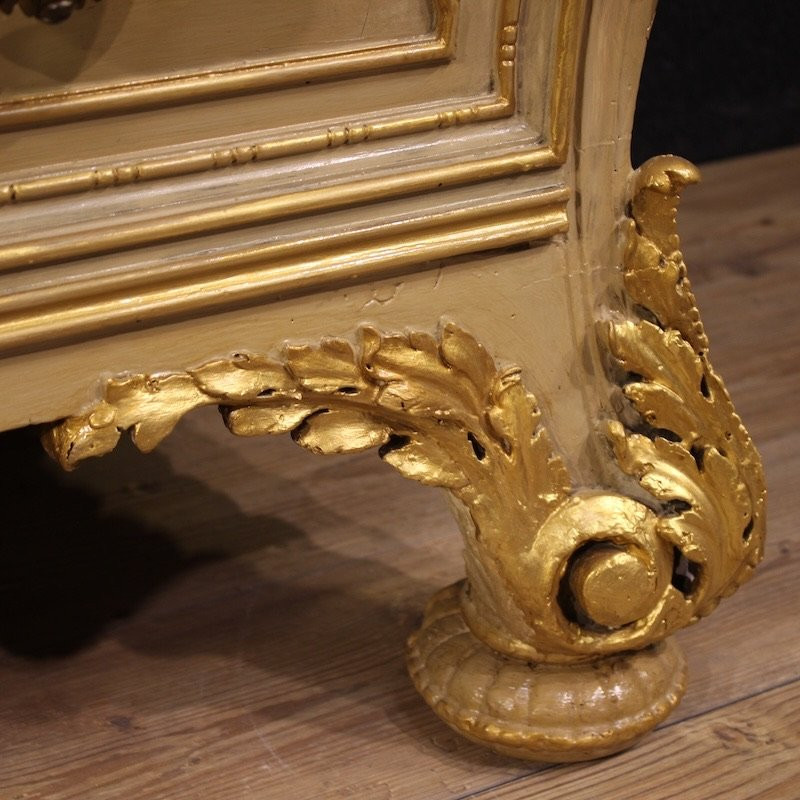Commode italienne laquée et dorée du 20ème siècle-photo-4