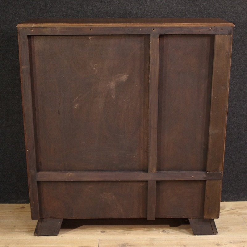 Vitrine italienne en noyer du 20ème siècle-photo-1