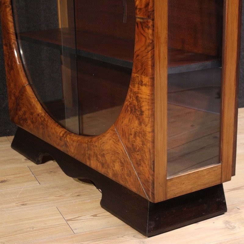 Vitrine italienne en noyer du 20ème siècle-photo-4