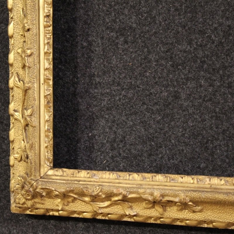 Antique Gilded Italian Frame From The 19th Century-photo-1