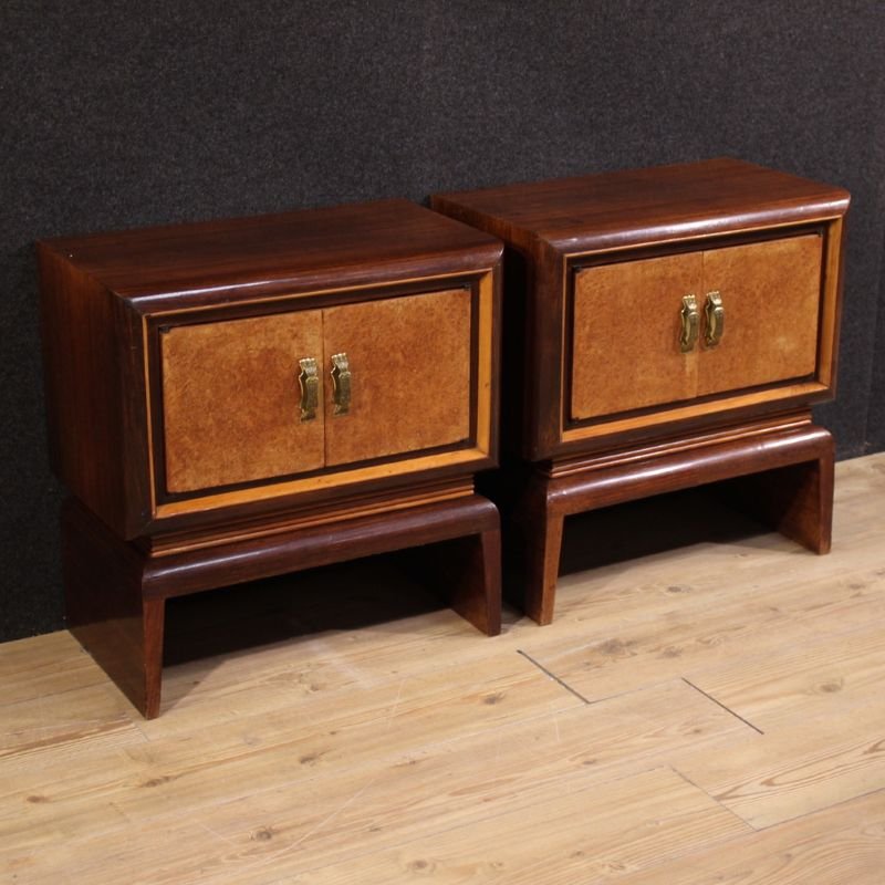Paire de tables de chevet italiennes, milieu du 20eme siècle