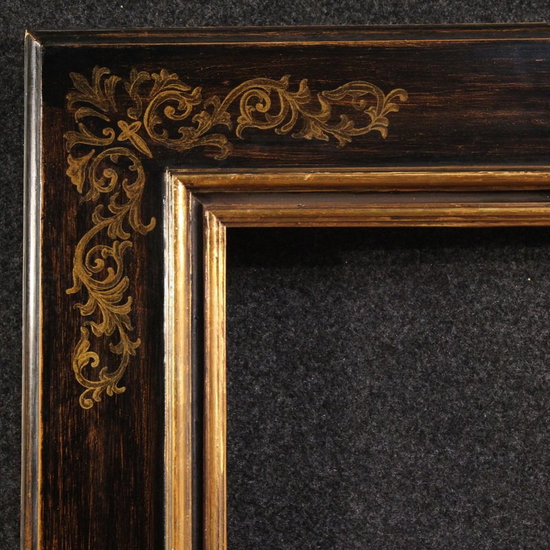 Tuscan Frame From The Second Half Of The 20th Century-photo-2