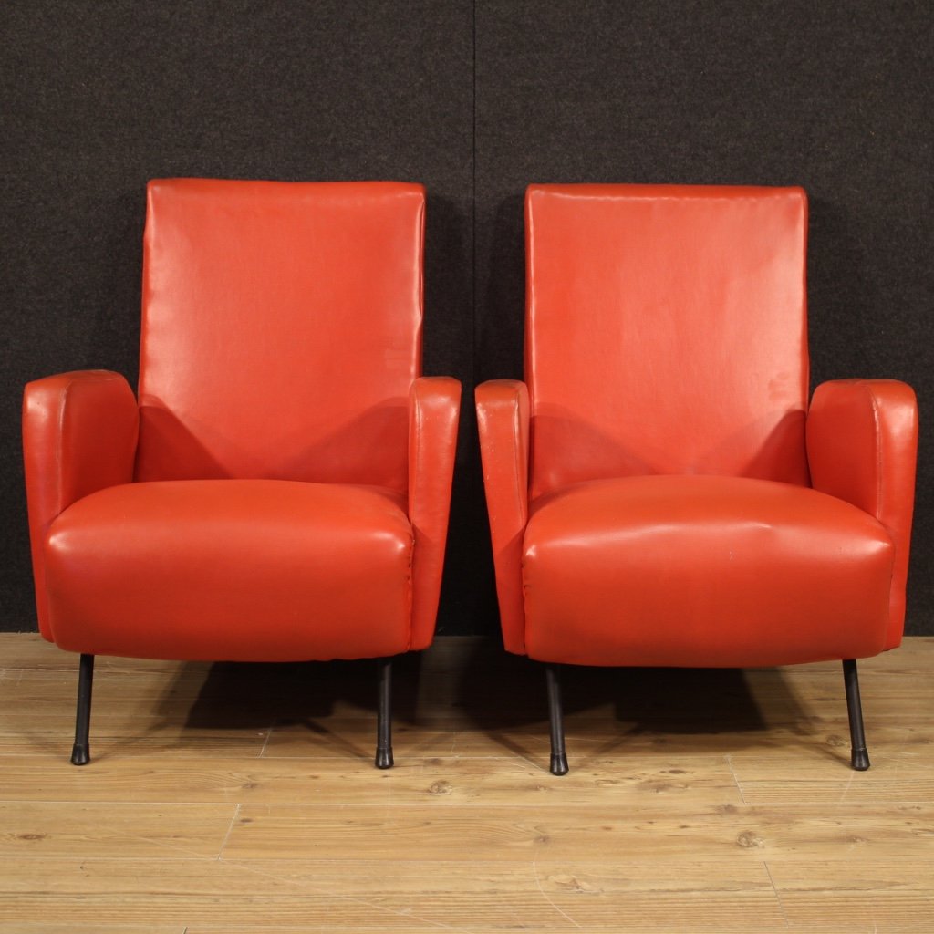 Paire De Fauteuils De Design Italien En Faux Cuir Rouge-photo-3