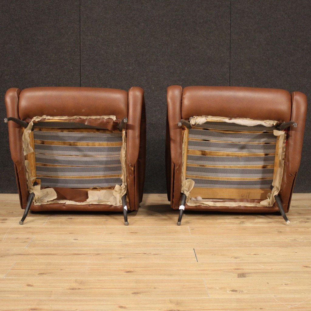 Beautiful Pair Of Armchairs From The 70s-photo-4
