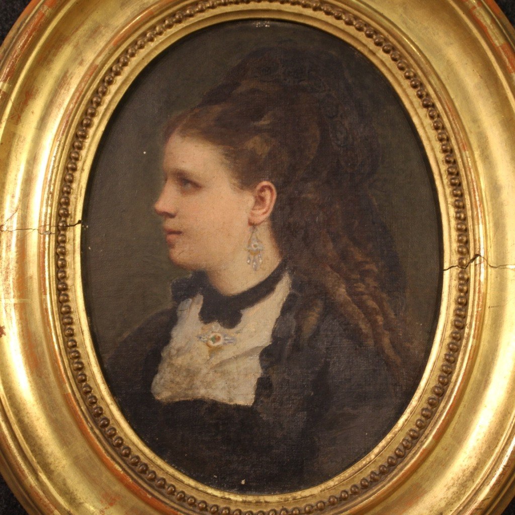 Small Portrait Of A Woman From The Late 19th Century-photo-2