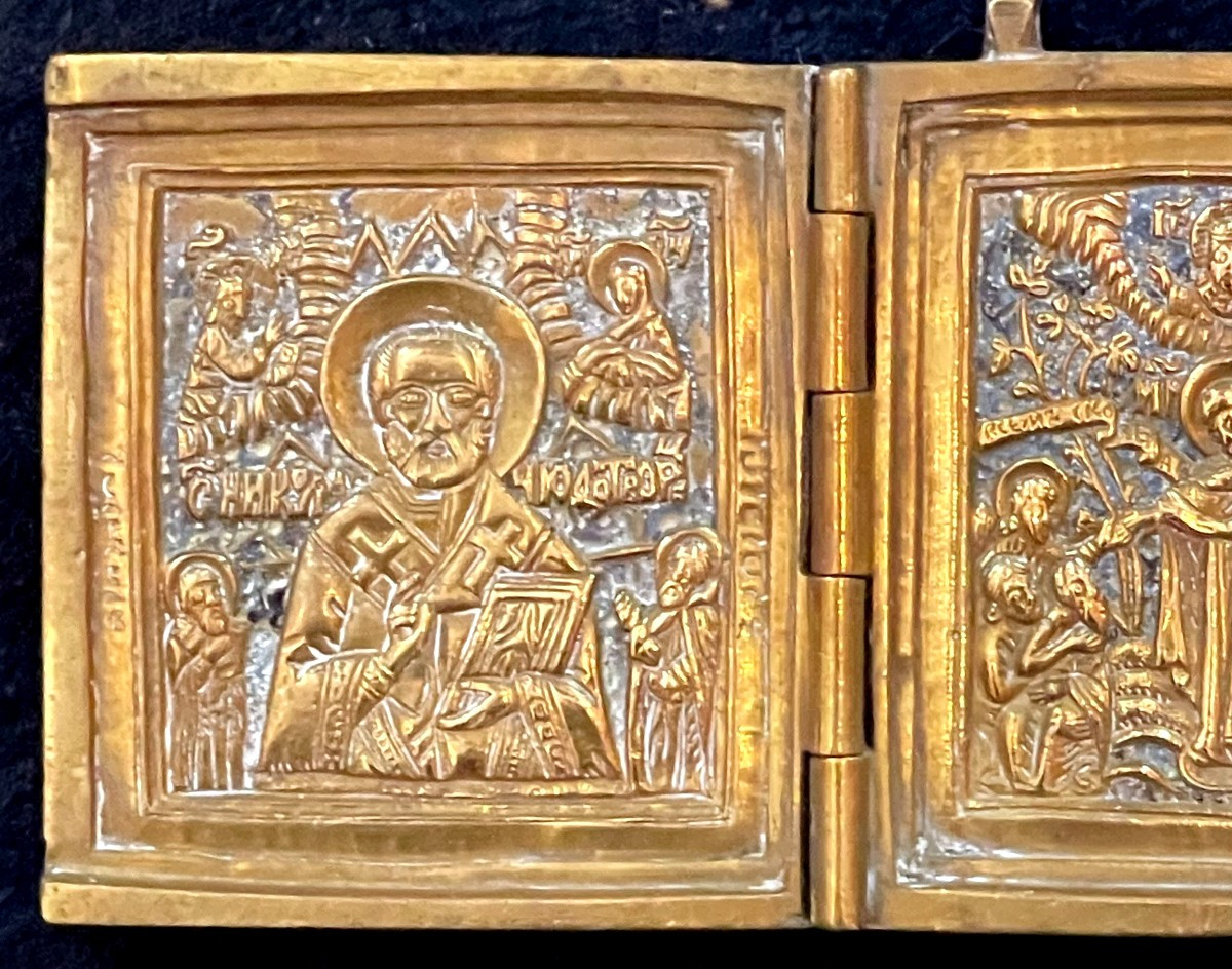 Travel Icon Of Mary, Saint Nicholas And Saint Julitta, Blue Enameled Bronze, Russia 19th C. -photo-3