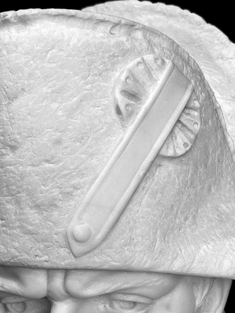 Grande Sculpture en Marbre de l'Empereur Napoléon Bonaparte, 19e Siècle / Empire Buste-photo-7