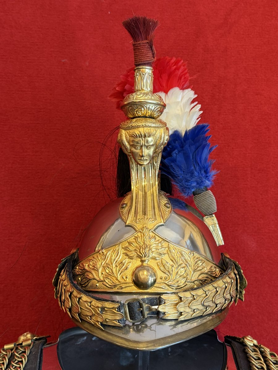 Ensemble Casque et Cuirasse Officier Cuirassier, Daté 1882, France Cavalerie WW1-photo-1