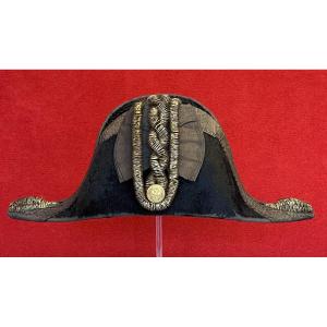 British Royal Navy Senior Officer's Bicorne Hat, Manufacturer Gieves Ltd In London 
