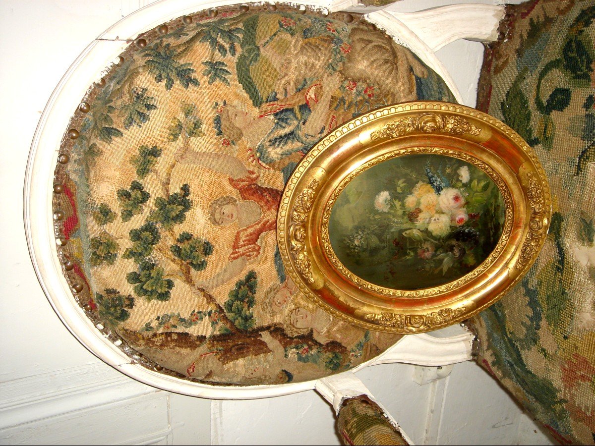 Fall (sheaf Or Bouquet) Of Roses With Vase And Bird In A Garden H/panel Oval Golden Frame-photo-1