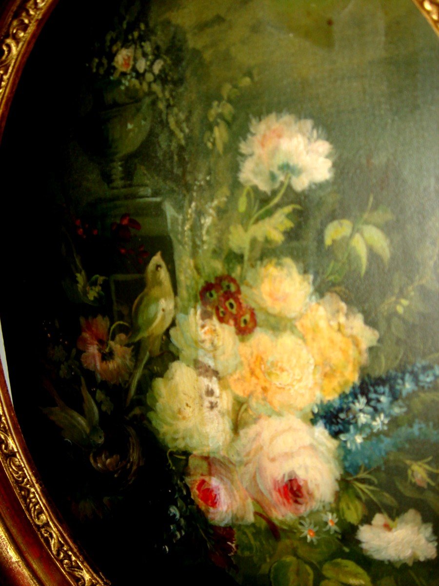 Fall (sheaf Or Bouquet) Of Roses With Vase And Bird In A Garden H/panel Oval Golden Frame