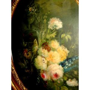 Chute (gerbe Ou Bouquet) De Roses Avec Vase Et Oiseau Dans Un Jardin H/panneau Cadre Doré Ovale