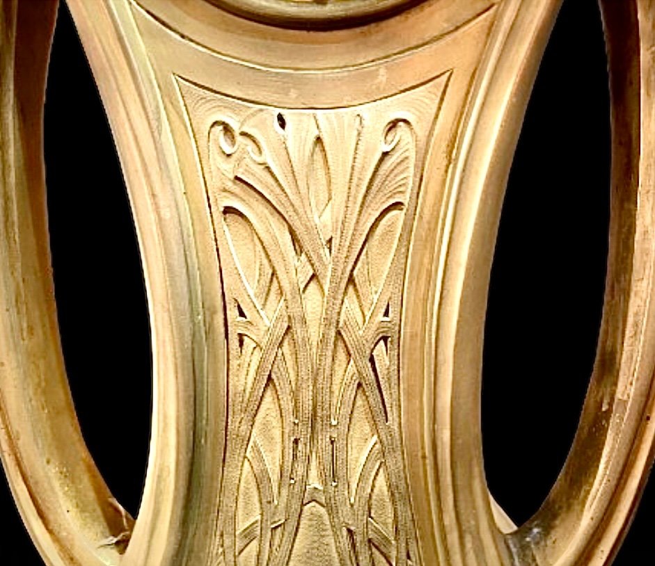 Importante Pendule Art Nouveau En Bronze Doré -photo-1