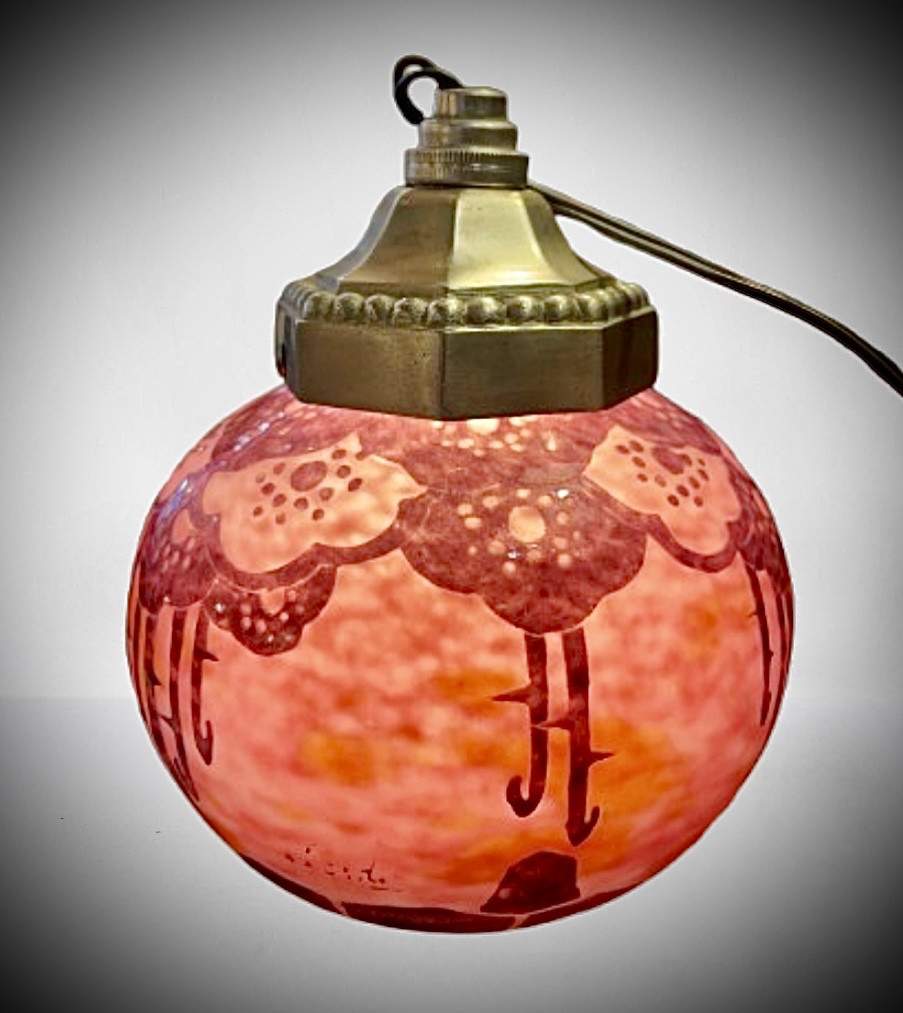 Schneider Night Light Ball Vase Eglantines 