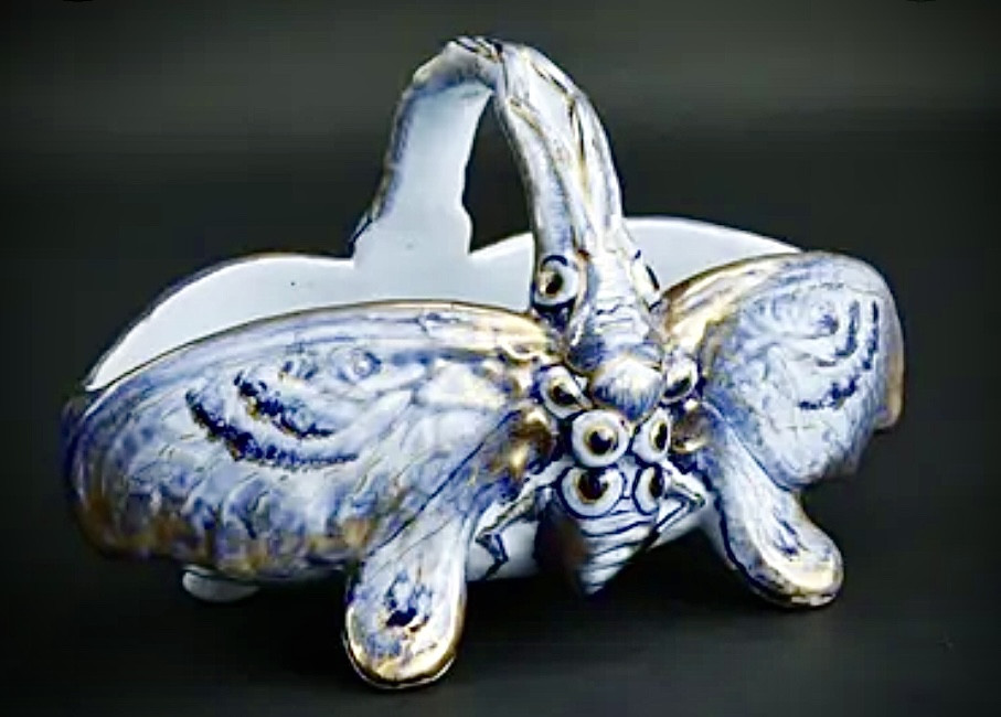 Ceramic E.galle Beetle