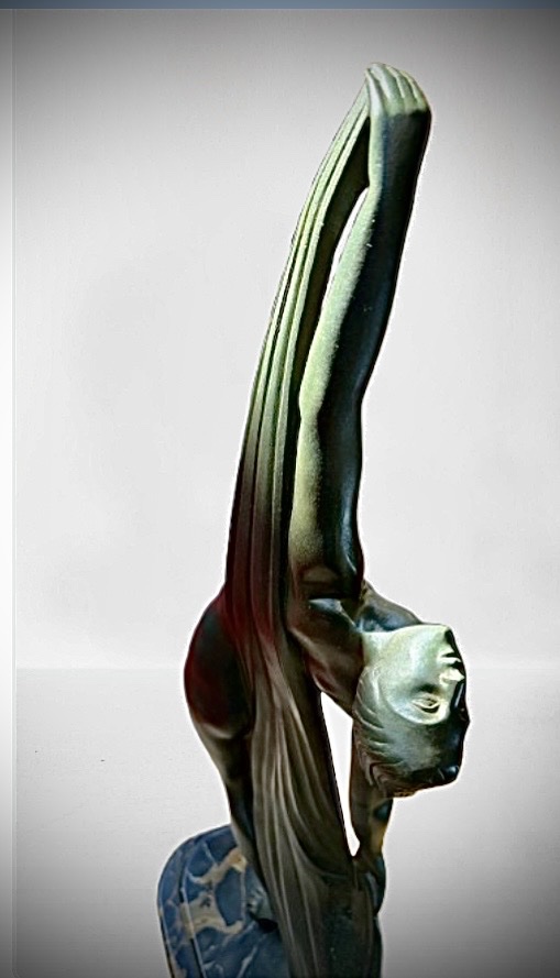 Phillips Art Deco Bronze Sculpture Of A Young Nude Woman With A Scarf -photo-1