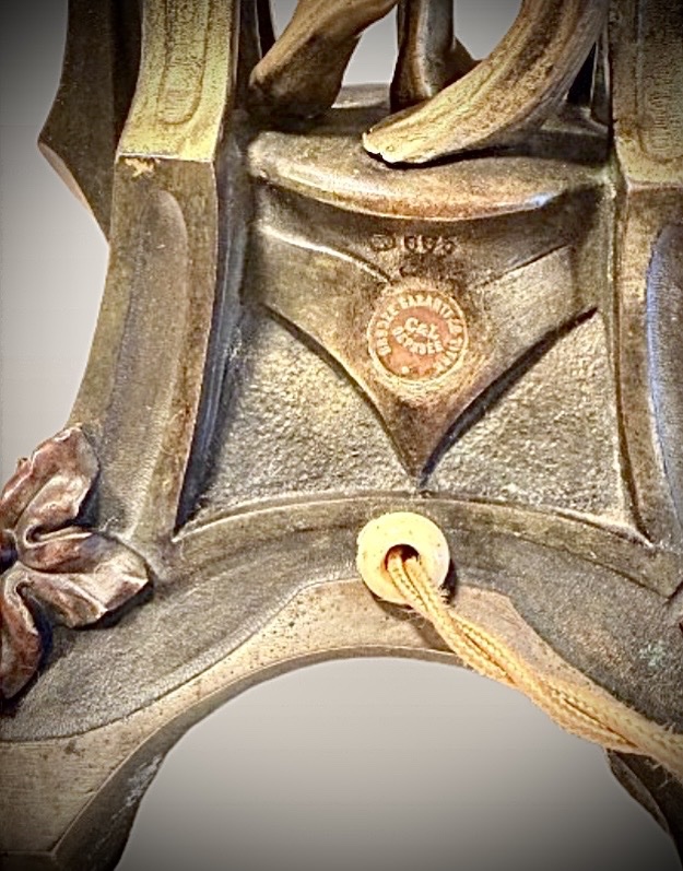 Important Art Nouveau Bronze Lamp By J. Pfeffer-photo-5