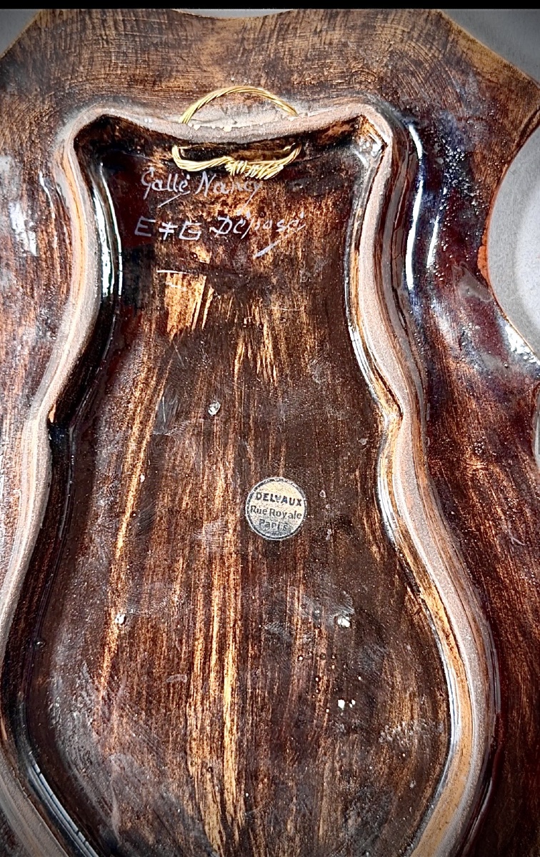 émile Gallé Art Nouveau-style Shield-shaped Ceramic -photo-3