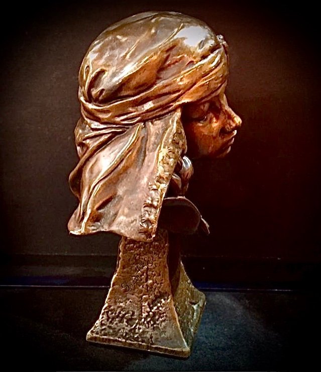 Bust In Bronze From E.barrias  -photo-2