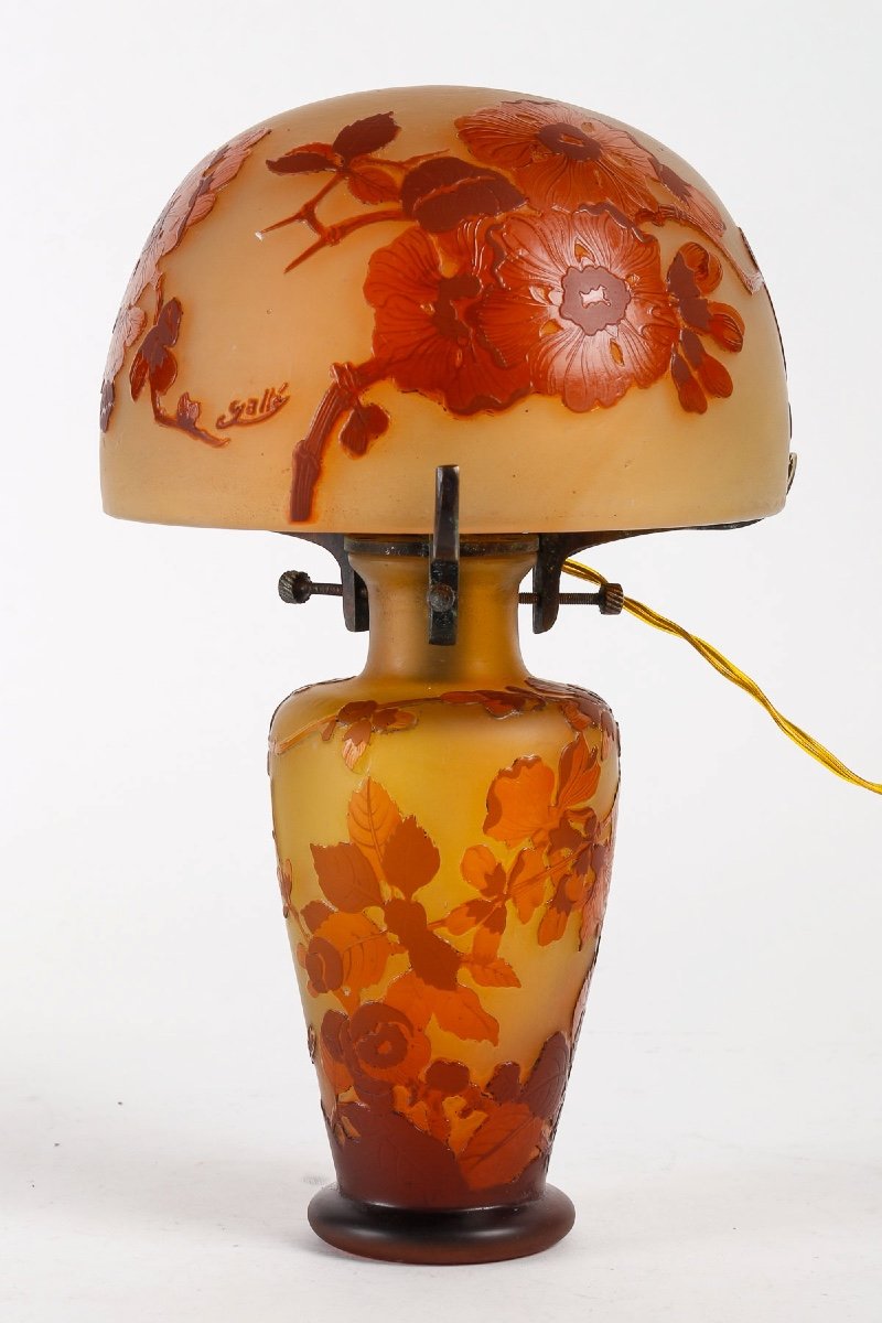 Emile Gallé Lamp Decorated With Apple Trees From Japan