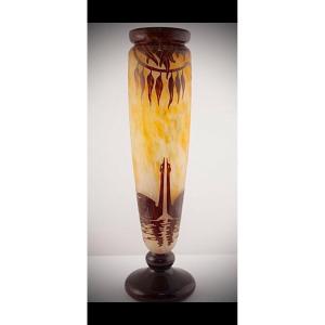 Charder Swan Vase / French Glass