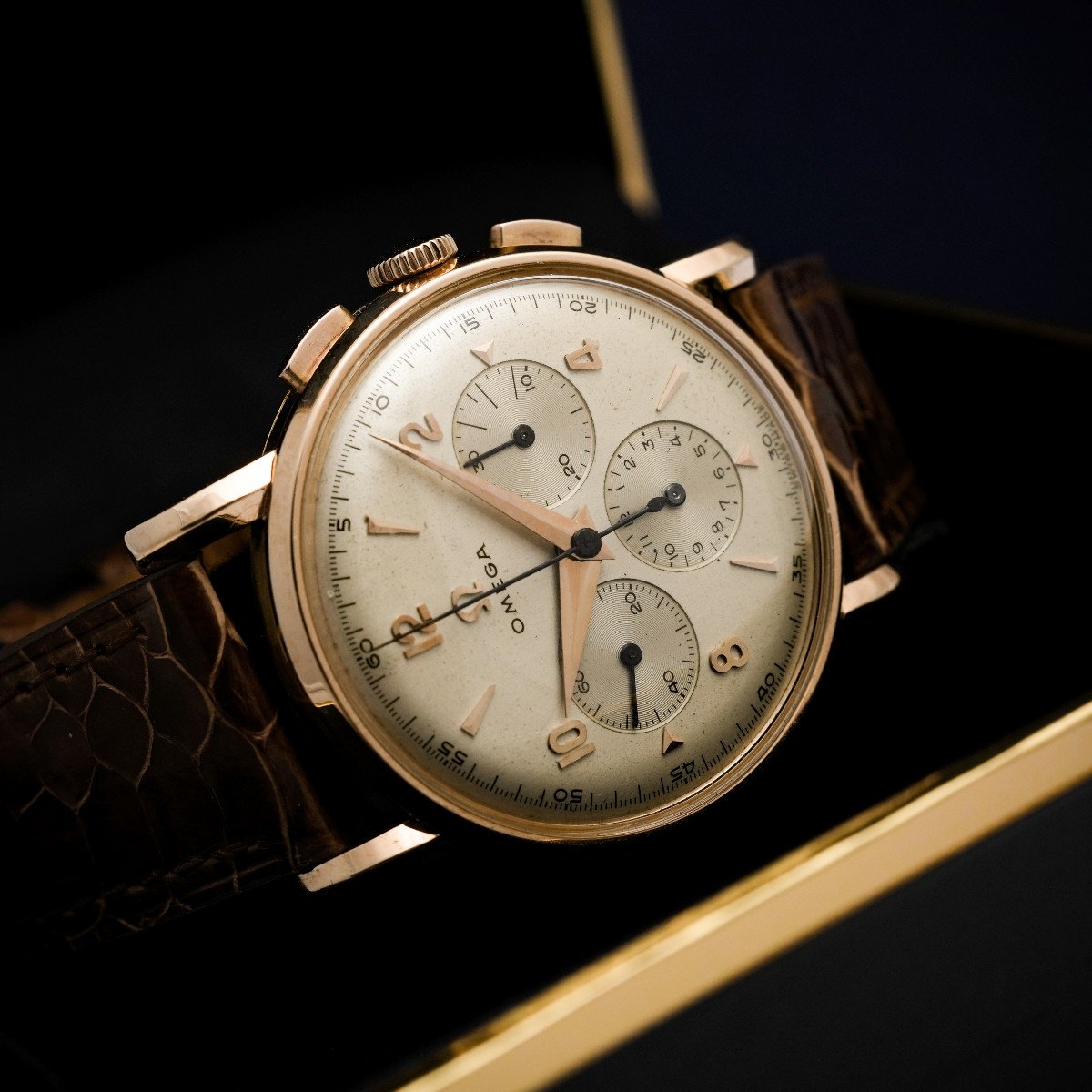 Chronographe Vintage Omega Or Rose 18kts Réf.2439 Cal.321 -1953--photo-1