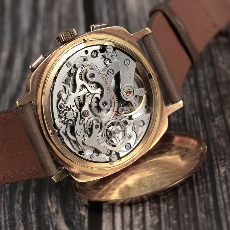 Eberhard & Co. Valjoux 72 Chronograph 18kt Yellow Gold -1968--photo-2