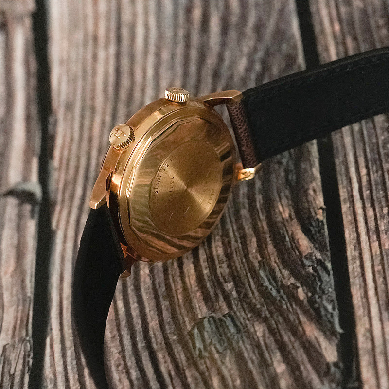 Jaeger Lecoultre Memovox Automatic Speed Beat 18kt Yellow Gold -1970--photo-5