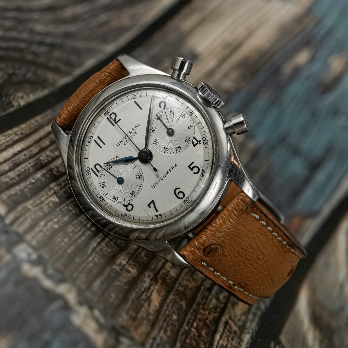Universal Genève Uni-compax Chronograph Stainless Steel -1945--photo-2