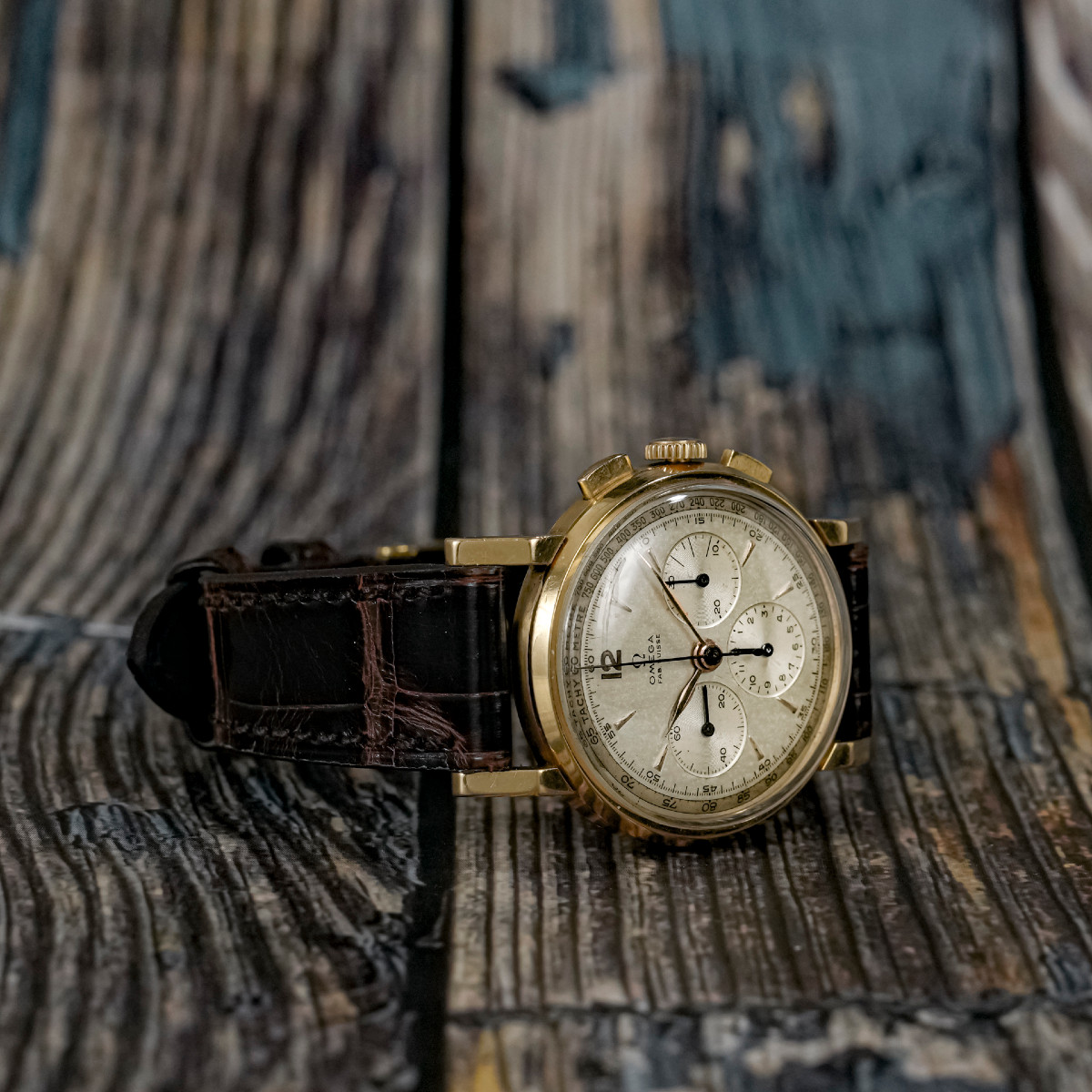 Omega Chronographe Or Jaune 18kts -1947- -photo-3