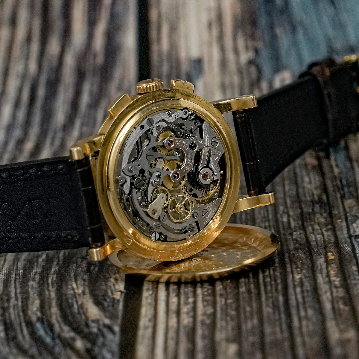 Omega Chronographe Or Jaune 18kts -1947- -photo-7