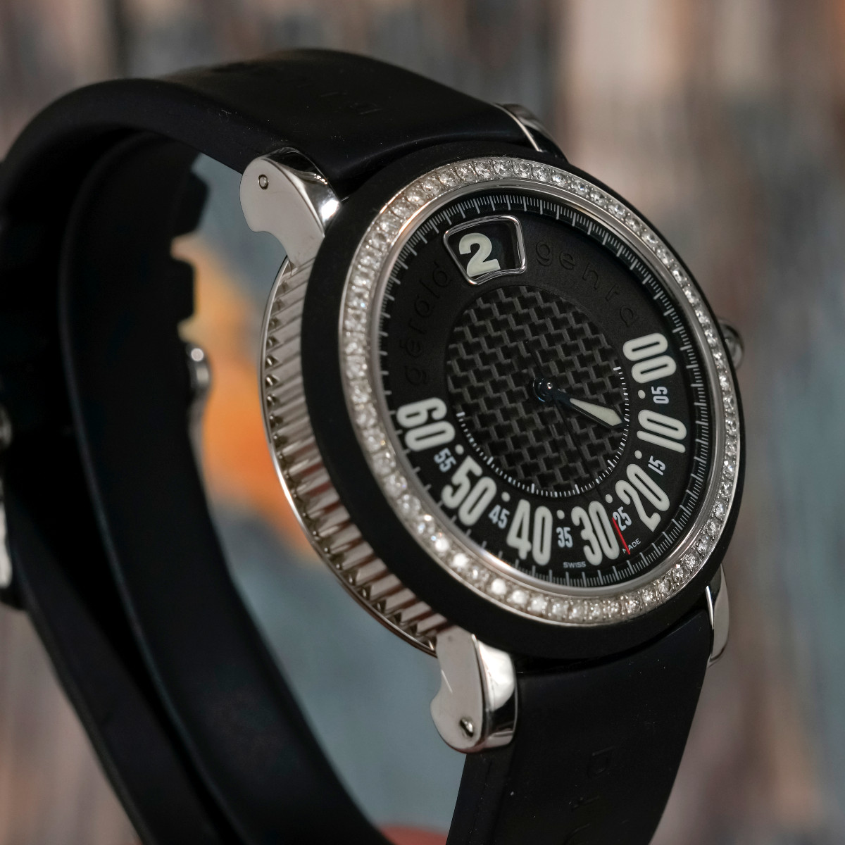 Gérald Genta Retro Sport Stainless Steel And Diamonds -2000--photo-4