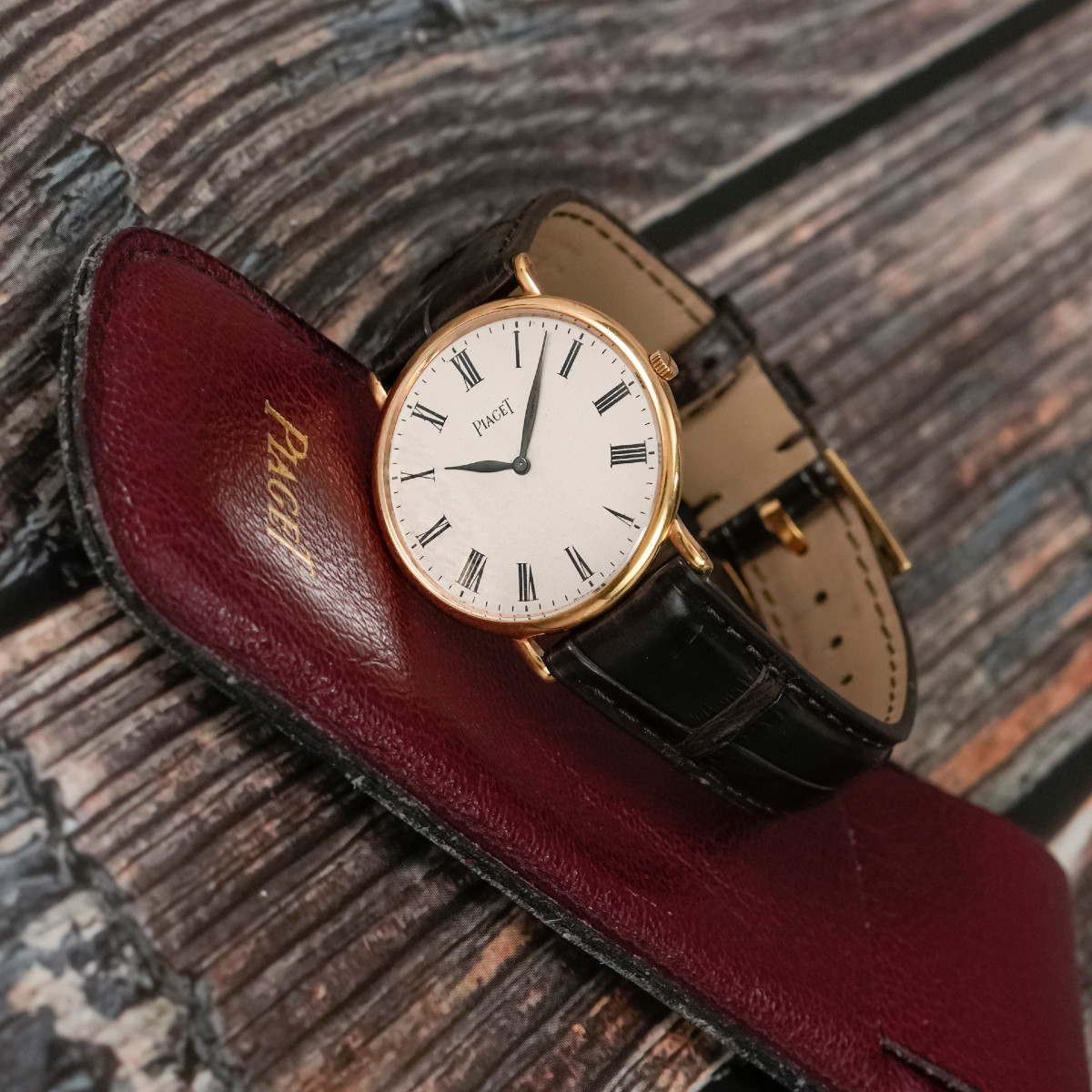 Piaget Classique or jaune 18 k -1960--photo-1