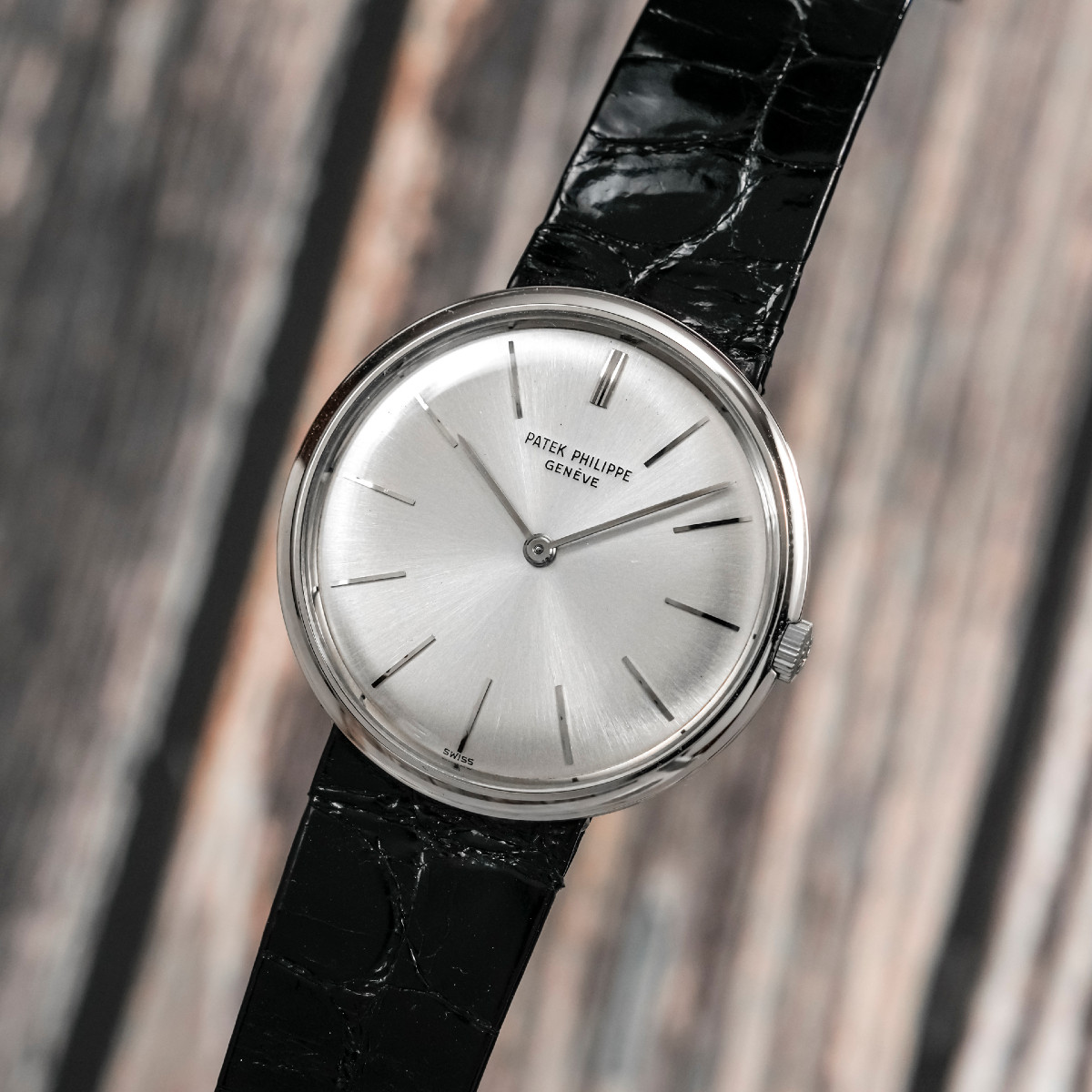 Patek Philippe Calatrava “disco Volante” 18k White Gold -1964- -photo-4