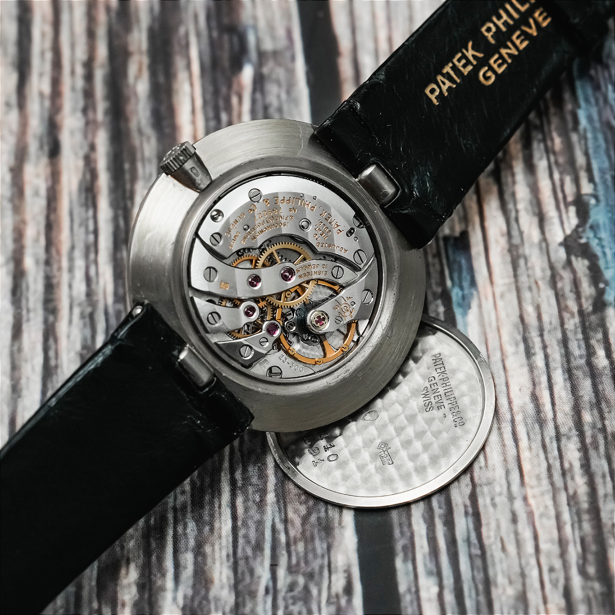 Patek Philippe Calatrava “disco Volante” 18k White Gold -1964- -photo-6