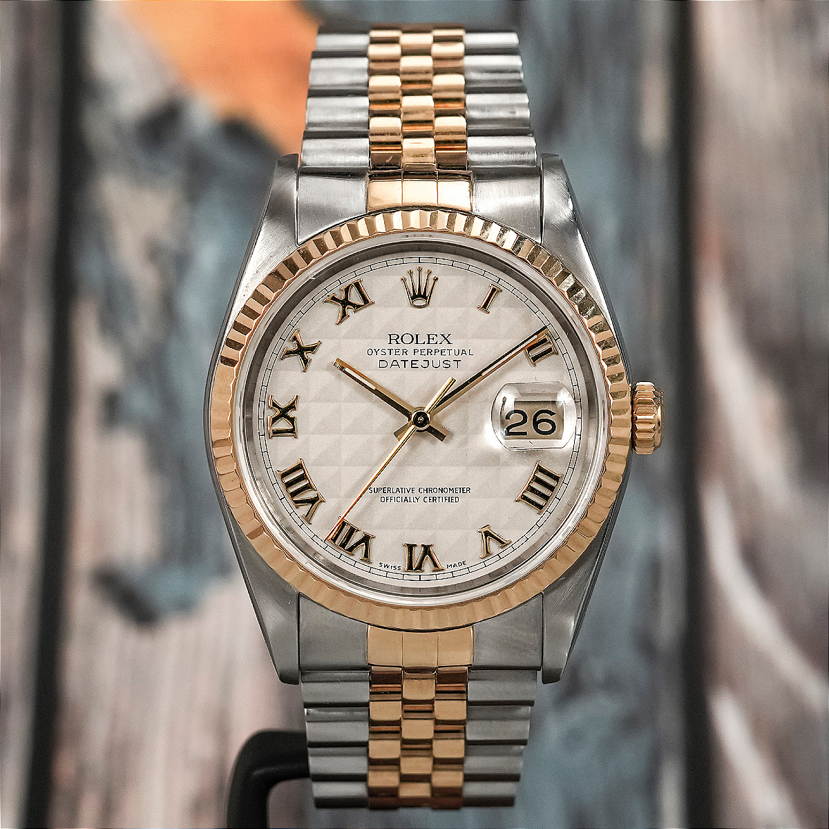 Rolex Oyster Perpetual Datejust 36 Or & Acier -1991-