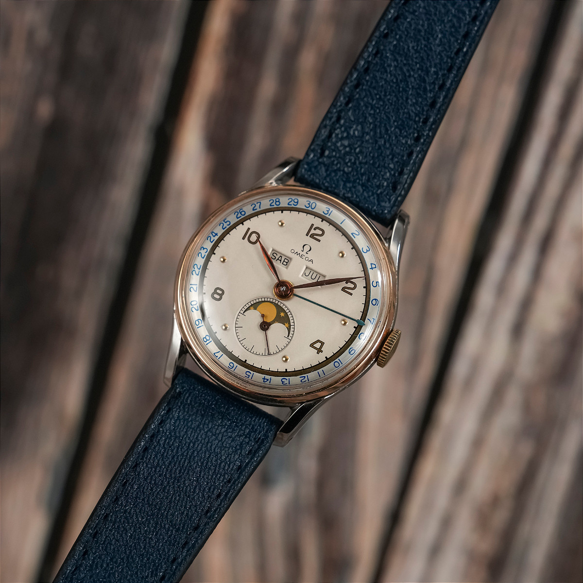 Omega Cosmic Triple Date Moon Phase Steel & 18kt Rose Gold -1947--photo-2