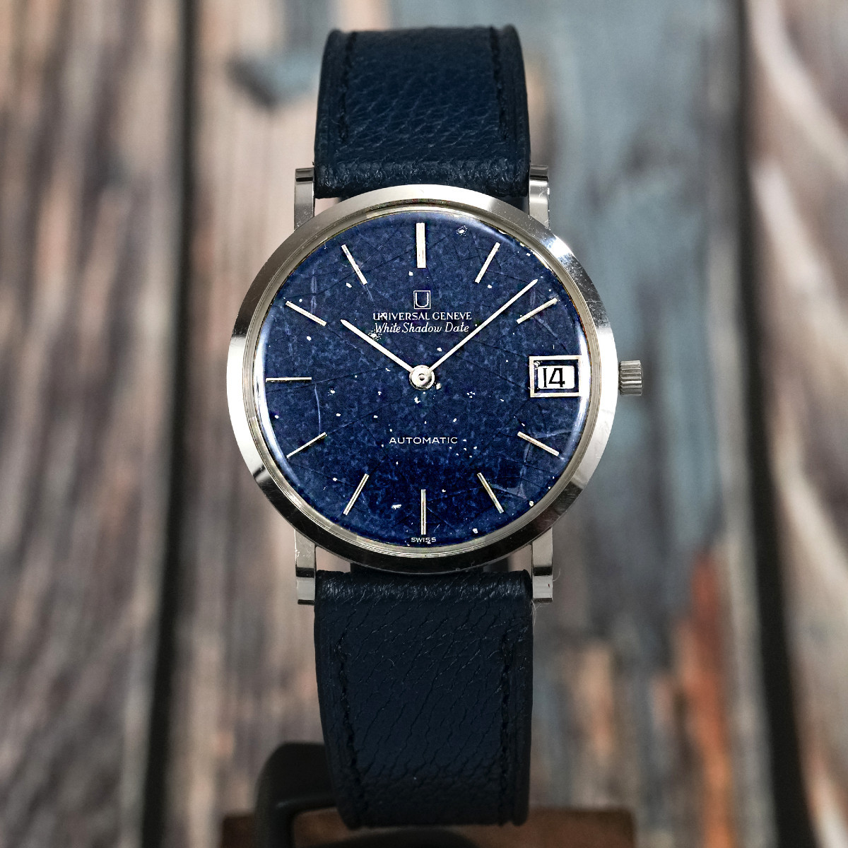 Universal Genève White Shadow Date NOS Acier Inoxydable -1980- -photo-2