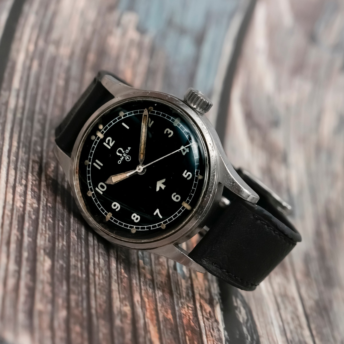 Omega Military Royal Air Force "Fat Arrow" -1953- -photo-4