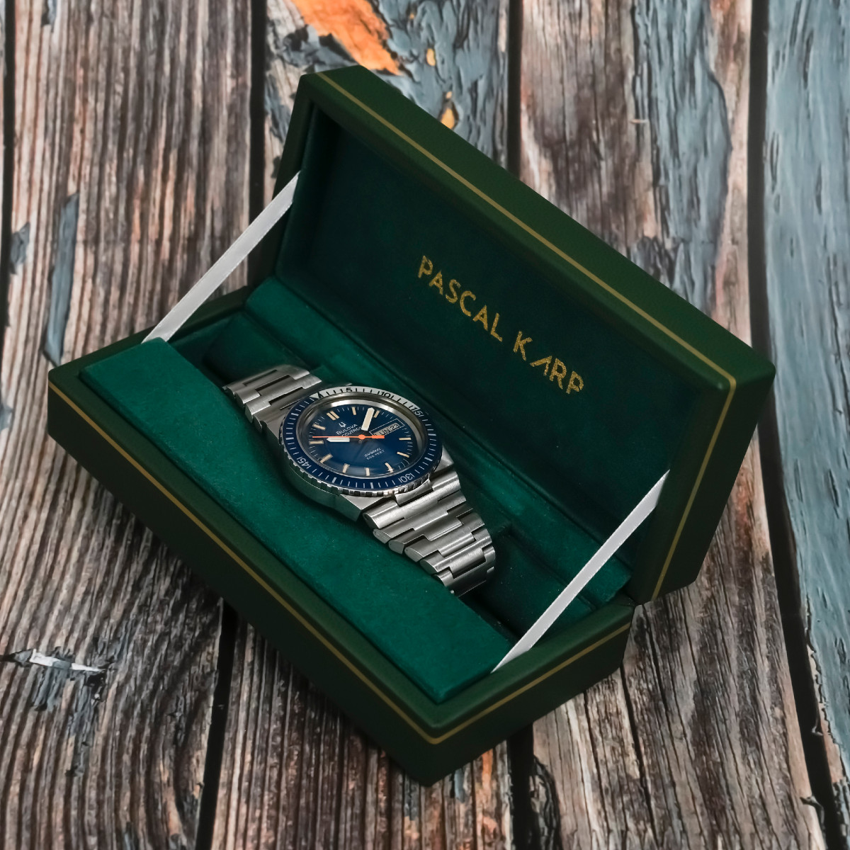 Bulova Accutron Snorkel 666 -1974--photo-2