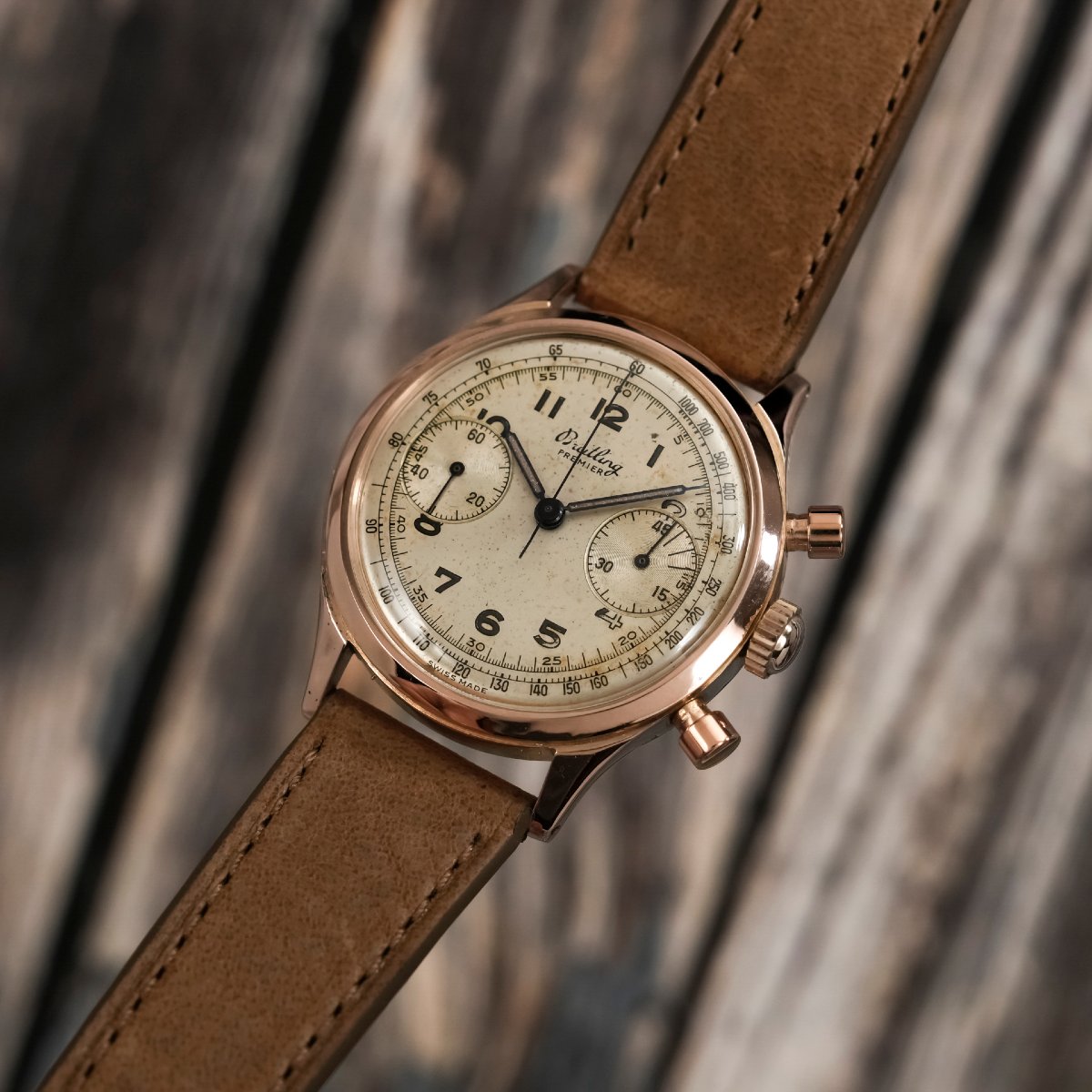 Chronographe Breitling Premier or rose 18k -1945- -photo-1