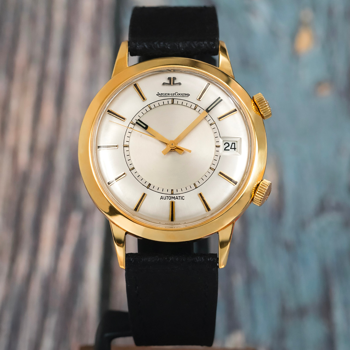 Jaeger LeCoultre Memovox 37 mm automatique or jaune 18K -1967- 