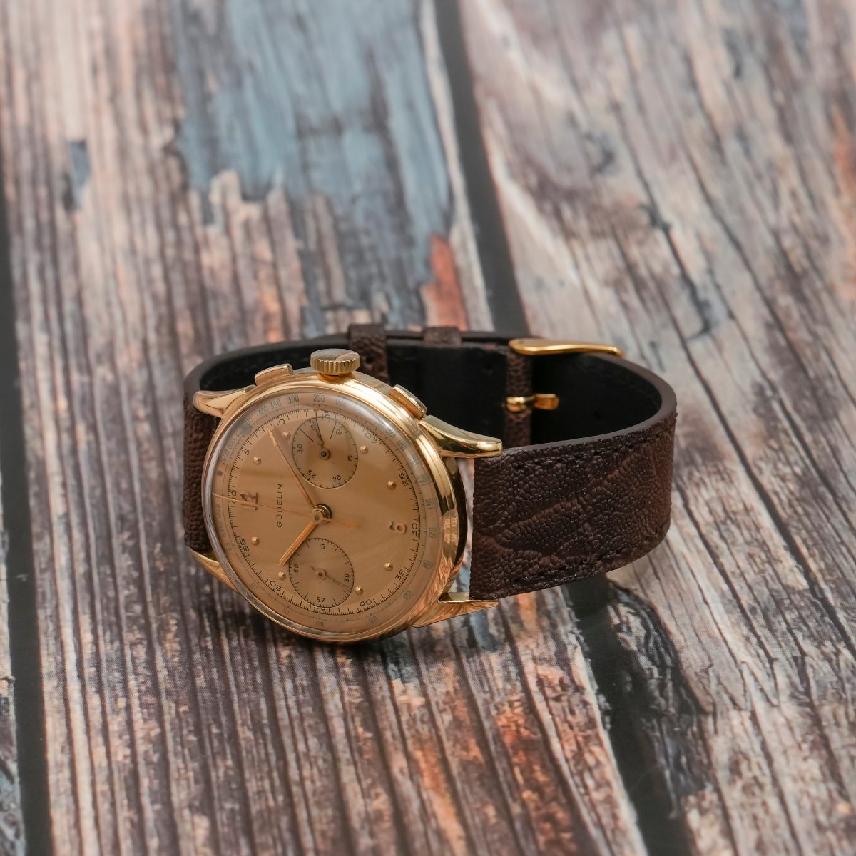 Gubelin Chronographe Bi-Compax 36 mm or jaune 18k -1950- -photo-1