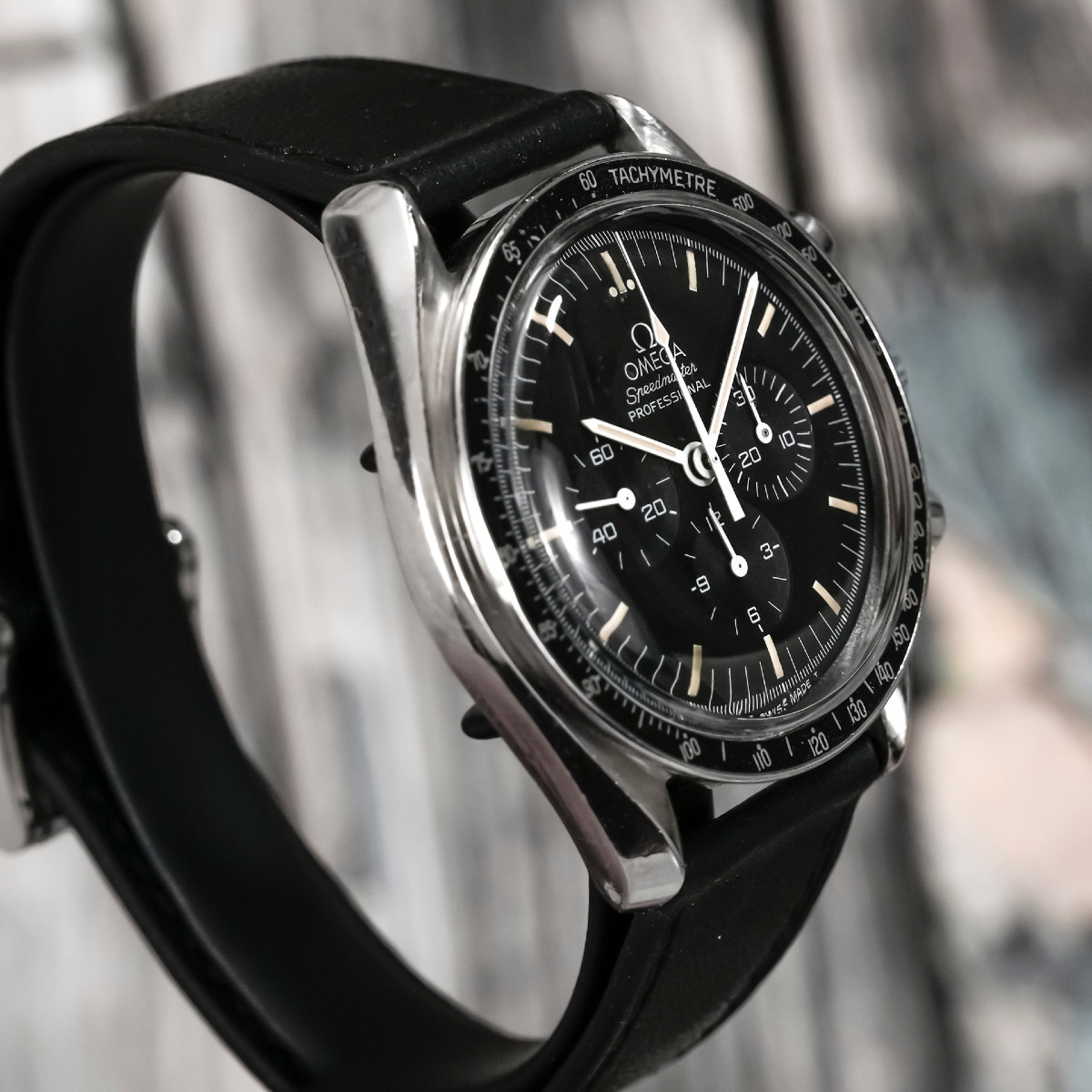 Omega Speedmaster Professional Pre-Moon -1969- -photo-3